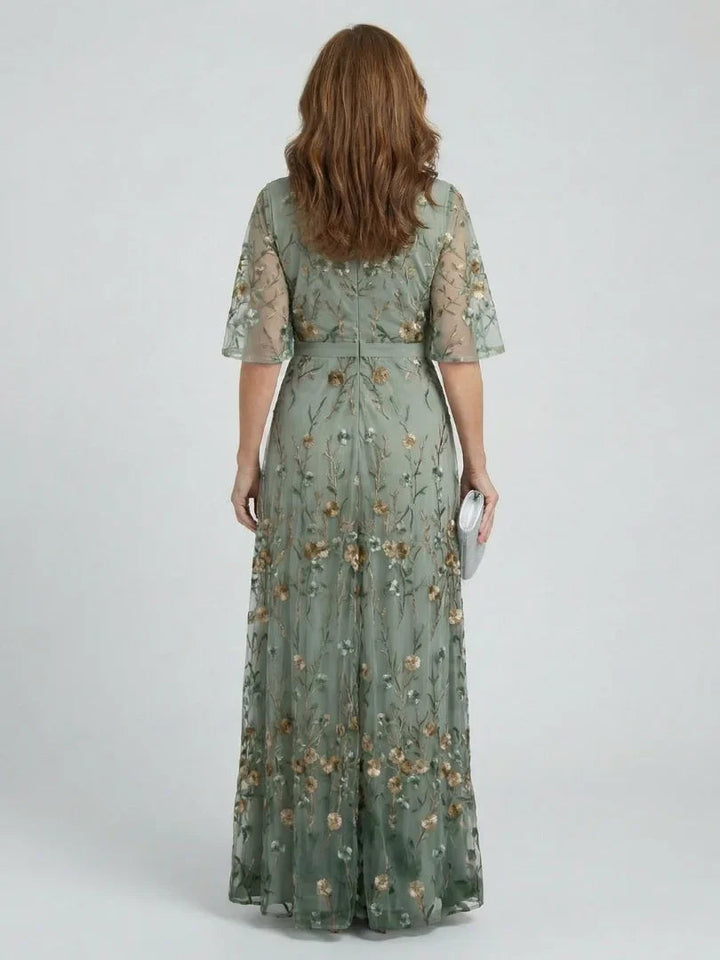 Selora | Halter Bloom Flow Maxi Dress