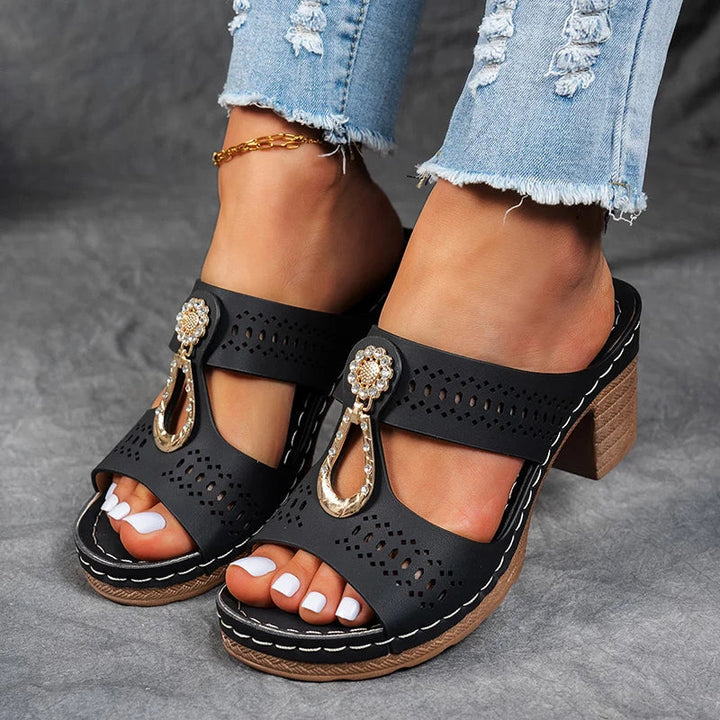 Karen™ | Stylish and Cozy Orthopedic Sandals