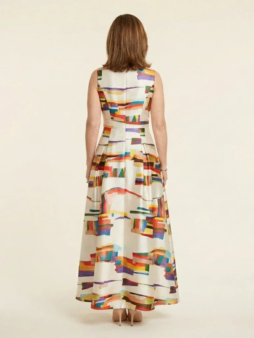 Valeria | Sleeveless Round Neck Pleated Maxi Dress