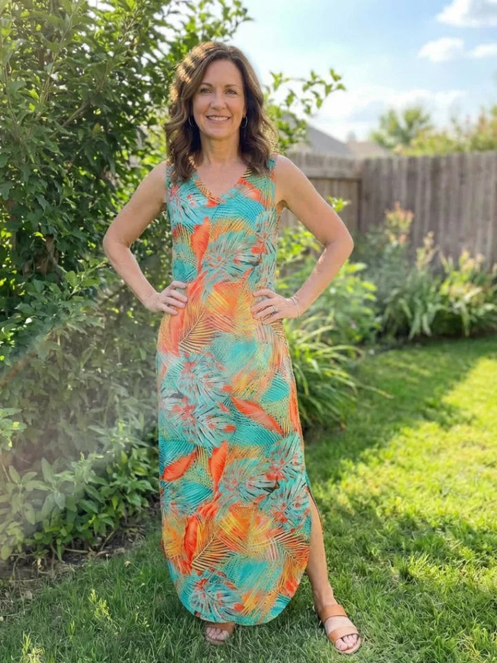 Liora | Sleeveless V Neck Pocket Maxi Dress