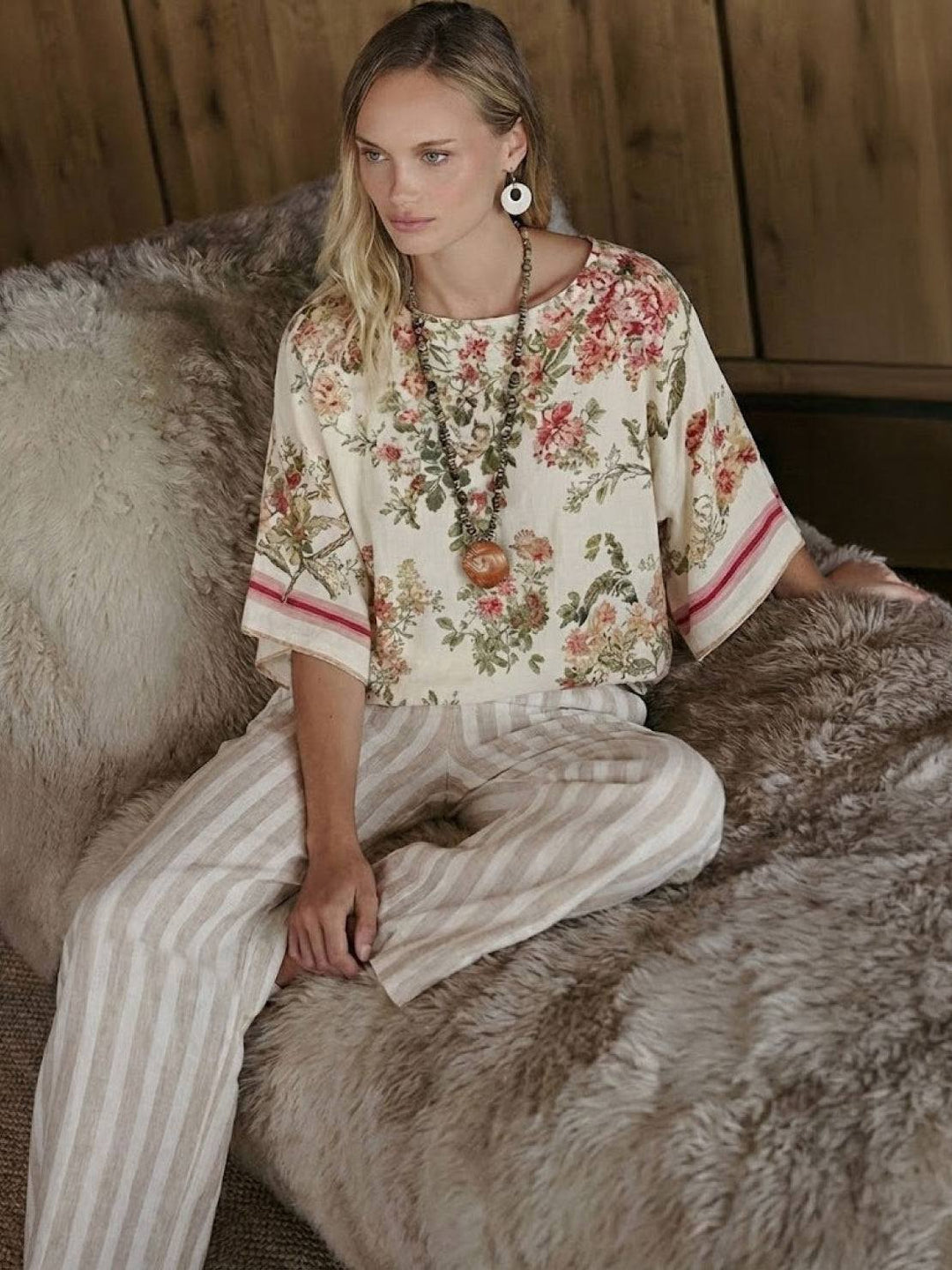 Women's Striped Two-Piece Set with Wide-Leg Trousers and Tee