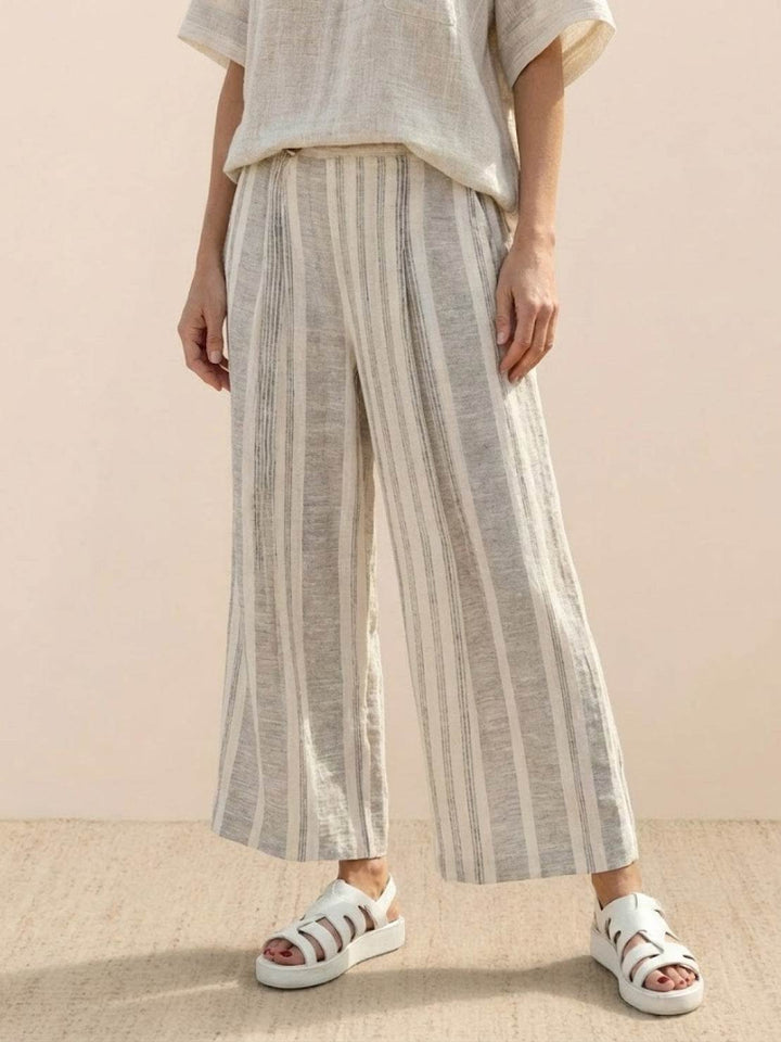 Women's Striped Two-Piece Set with Wide-Leg Trousers and Tee