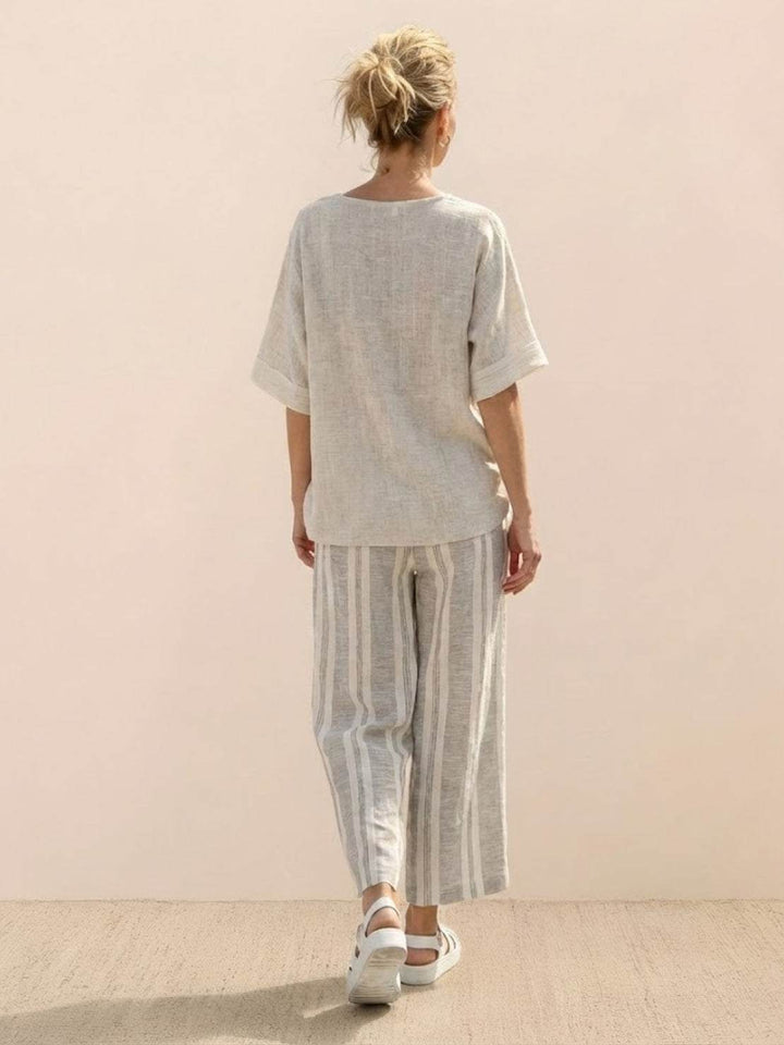 Women's Striped Two-Piece Set with Wide-Leg Trousers and Tee