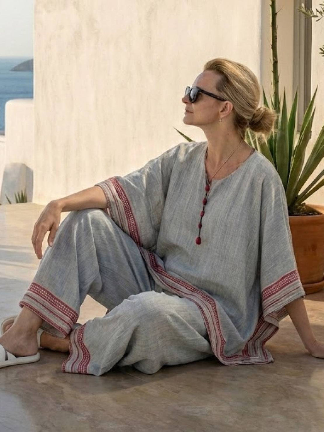 Women's Striped Two-Piece Set with Wide-Leg Trousers and Tee