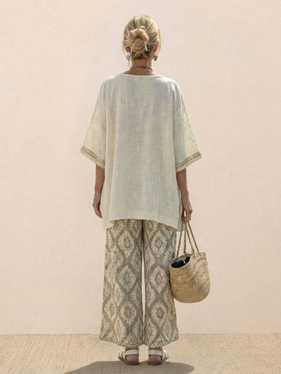 Women's Striped Two-Piece Set with Wide-Leg Trousers and Tee