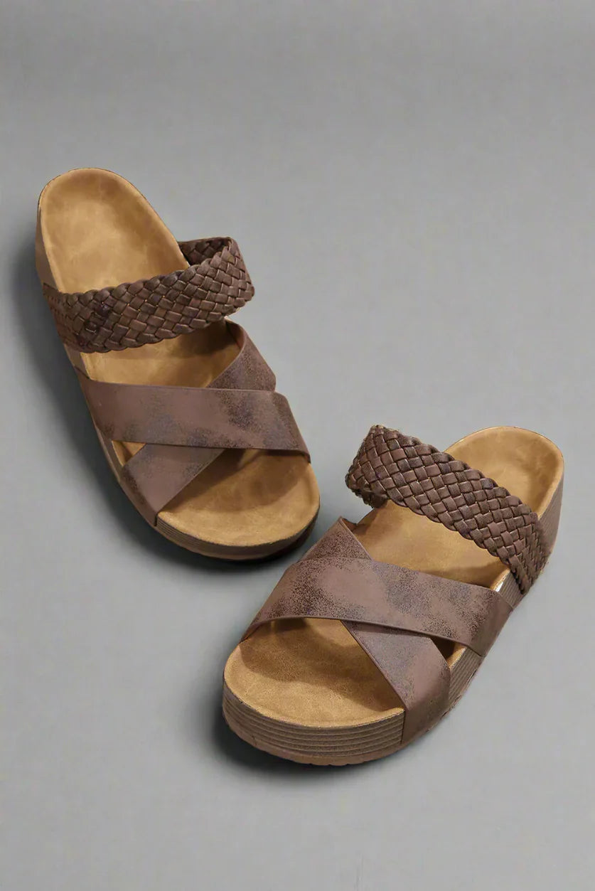 Dana™ | Comfort-Oriented Orthopedic Sandals