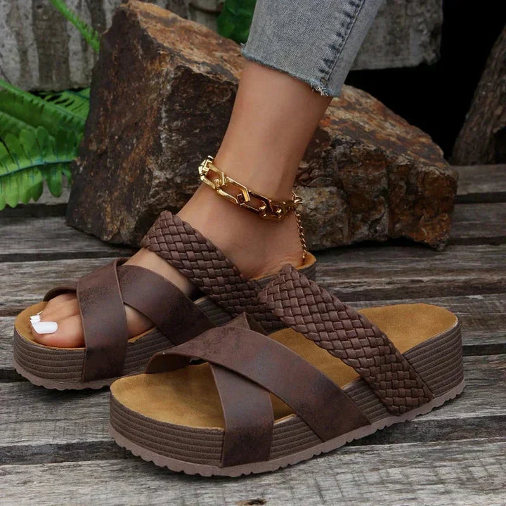 Dana™ | Comfort-Oriented Orthopedic Sandals