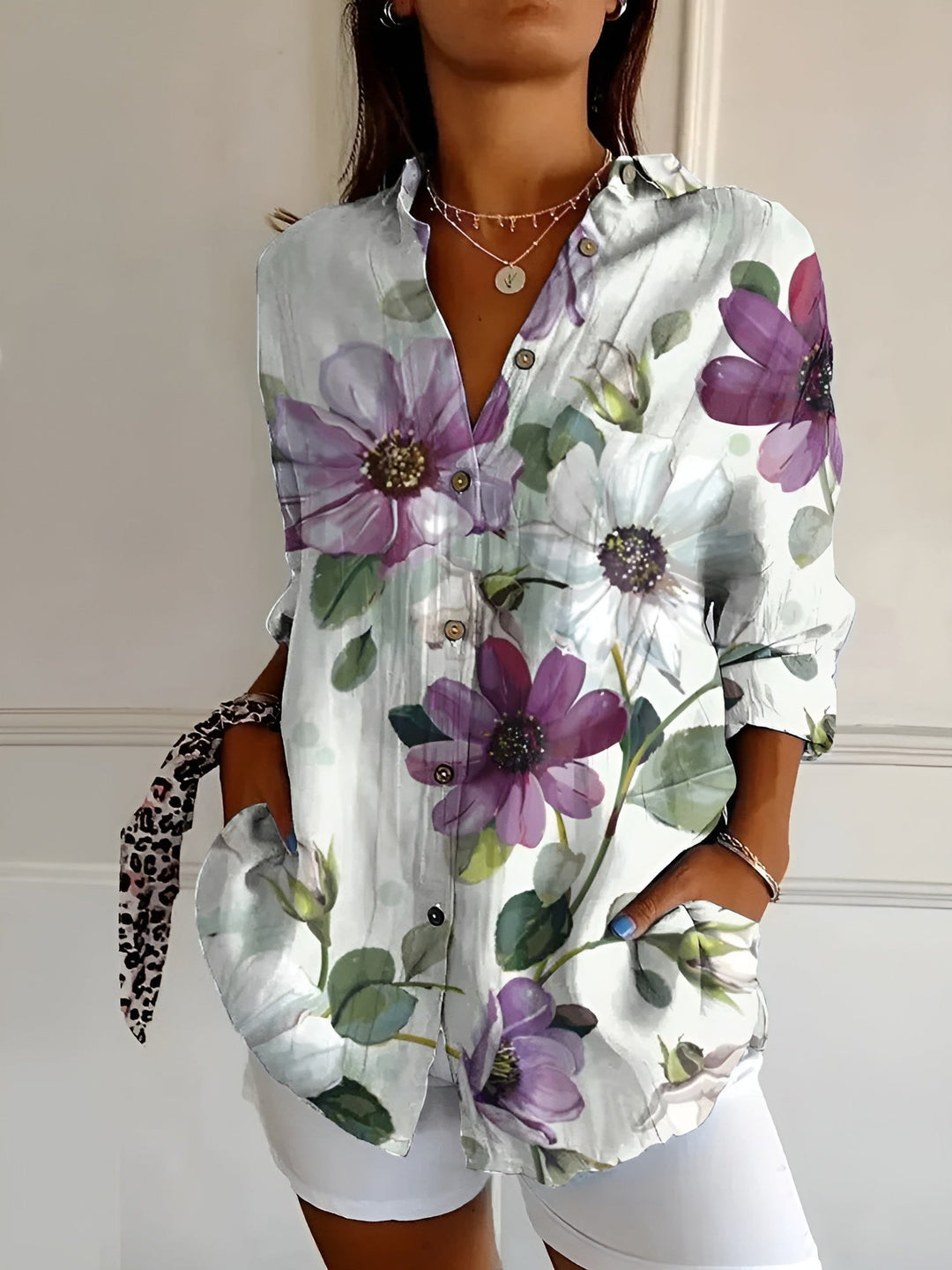 Avril™ | Stylish Blouse Featuring Playful Prints